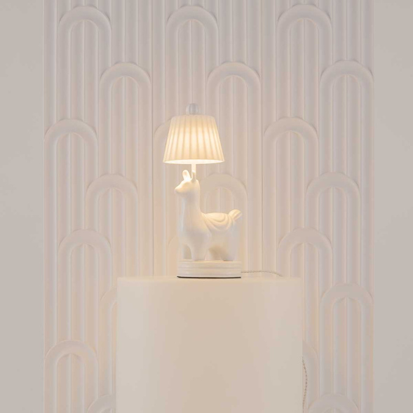 Настольная лампа Maytoni Senor alpaca MOD377TL-L5W3K