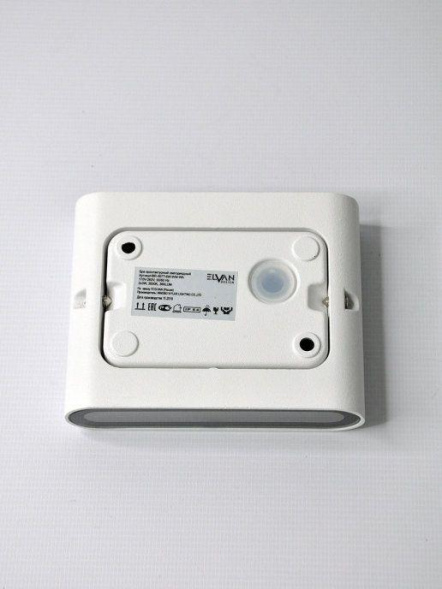Уличный настенный светильник Elvan BR-007T-6W-WW-Wh