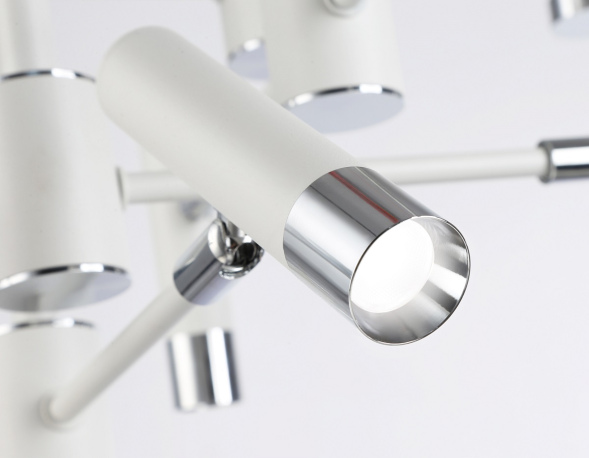 Потолочная люстра Ambrella Light Comfort LineTech FL51648