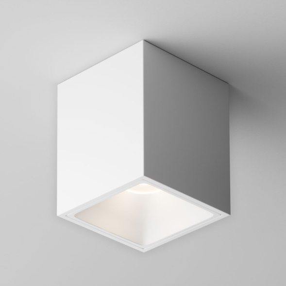 Декоративная рамка-отражатель для светильников серии Alfa LED Maytoni Downlight Ring8-10W-SQ-W