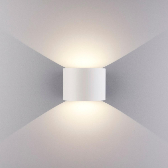 Уличный настенный светодиодный светильник Elektrostandard 1518 Techno LED Blade белый a038830