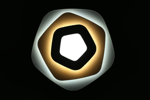 Бра Omnilux OML-07701-30