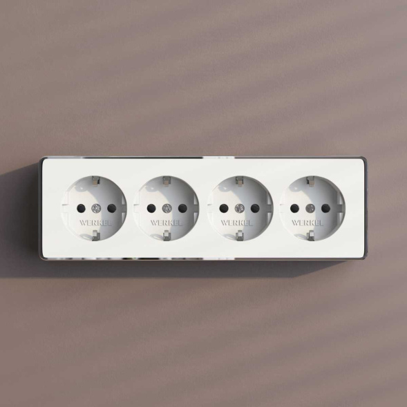 Розетка четверная с заземлением и шторками Werkel Gallant (белый) W5072210 4690389218002 a071252
